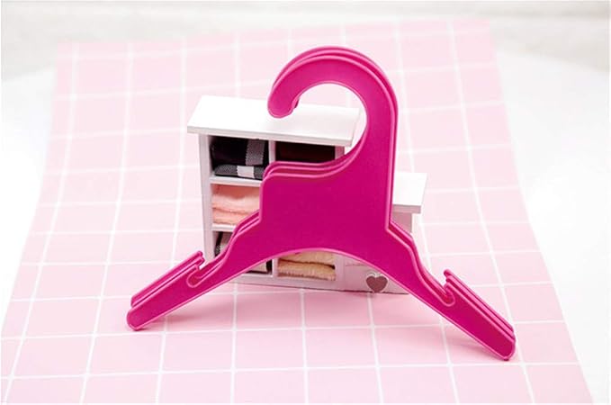Pet Clothing Hanger - Image 9