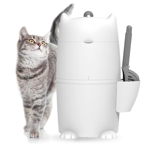 Red Rocket Pets Litter Trash Can by RedRocket