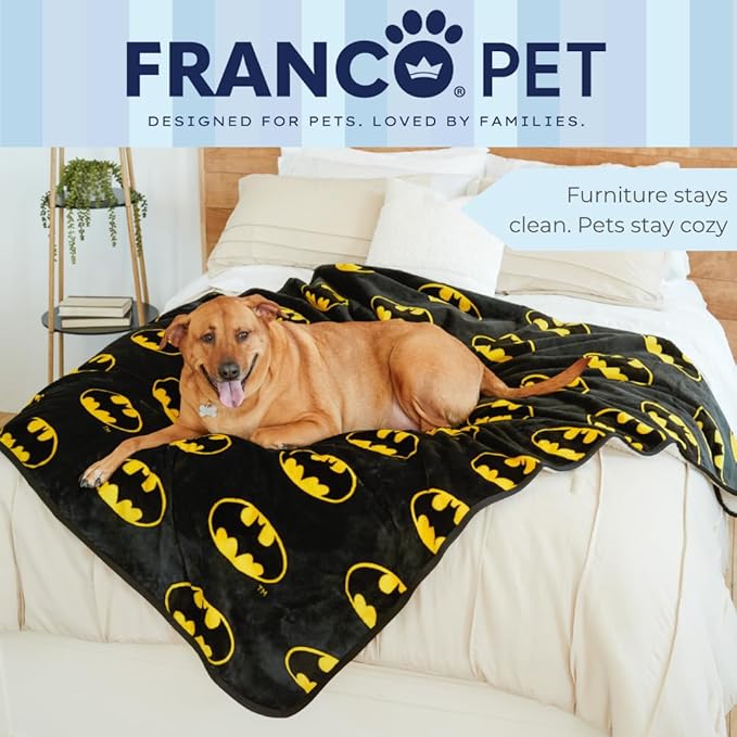 Franco Pet Batman DC Comics Bat Shield Logo XL Oversized Super Soft Cozy - Image 6