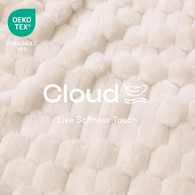 Luciphia Soft 300GSM Fleece Pet Blanket - Image 2