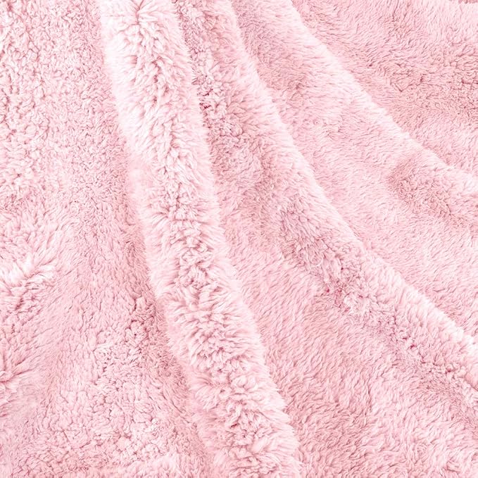 PetAmi Fluffy Waterproof Dog Blanket - Image 5