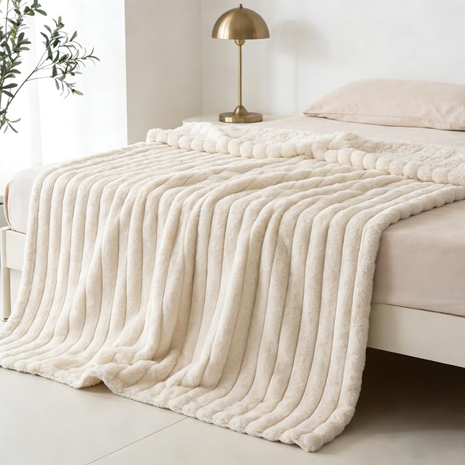 Waterproof Dog Blanket for Bed, Luxury Plush Washable Large Dogs Blankets for - Image 8