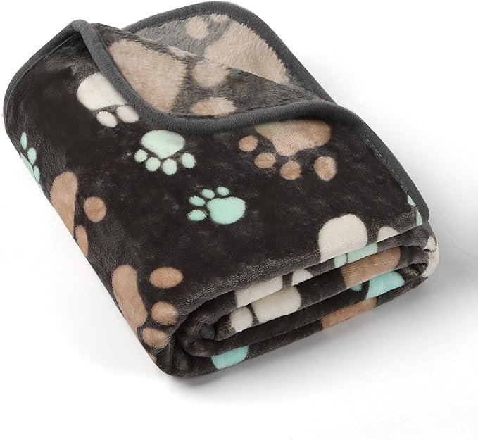 Dog Blankets for Large Dogs, Upgraded Pet Cat Flannel Blankets Washable by Gowyeg