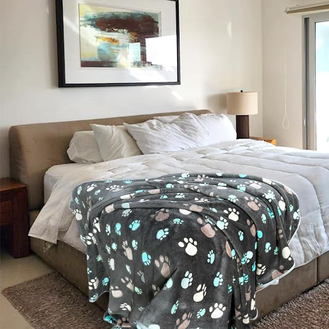 Dog Blankets for Large Dogs, Soft Fluffy Flannel Pet Blanket Mat Cover for Bed - Image 2