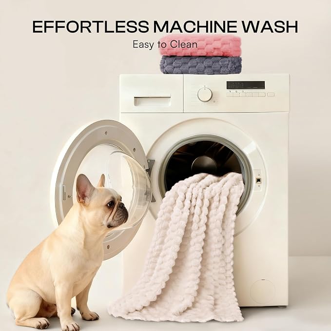 Luciphia Soft 300GSM Fleece Pet Blanket - Image 7