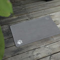 Le courant Cat & Dog Feeding Mat by Unknown