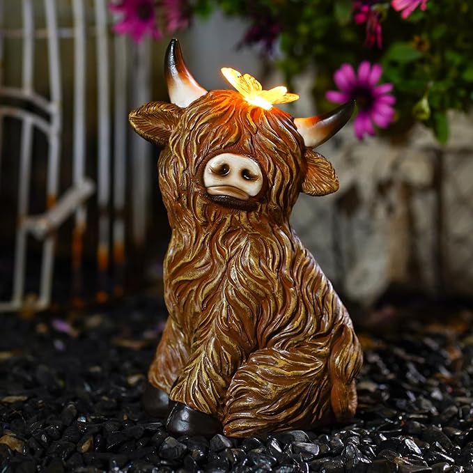 Solar Garden Statue Highland Cow Figurine – Outdoor Decoration by Fashionoda