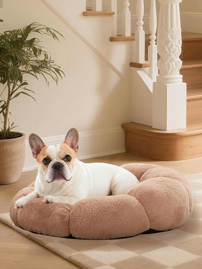 OhGeni 27 inches Calming Donut Dog & Cat Bed by OhGeni