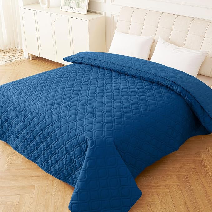 hyha Waterproof Dog Bed Blanket, Soft Pet Blankets, Waterproof Couch Cover - Image 8