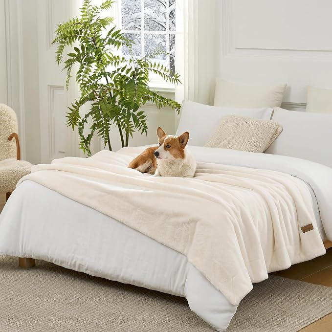 Luxury Faux Fur Throw Blanket Twin, Ultra Soft Waterproof Pet Blanket, Cozy - Image 7