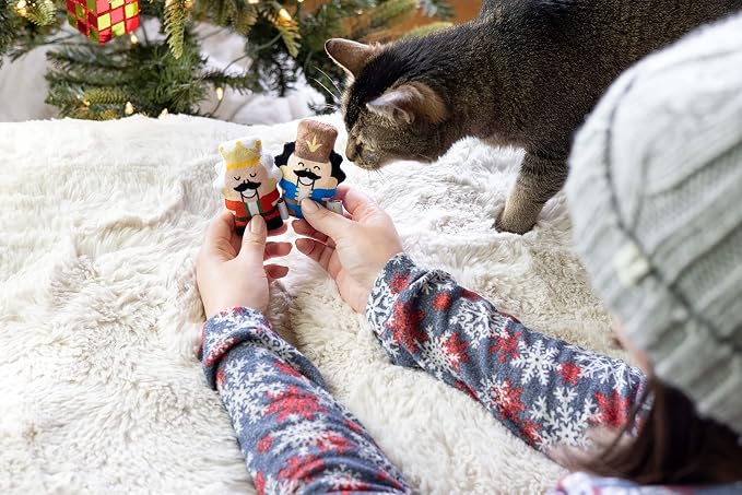 Pearhead Holiday Nutcrackers Cat Toy Set, Christmas Pet Owner Gift, Interactive - Image 3