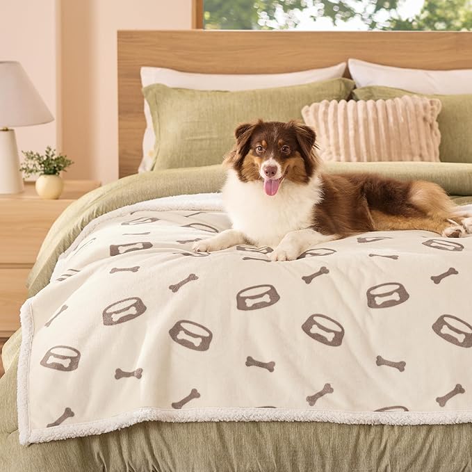 Bedsure Waterproof Dog Blankets - Image 7