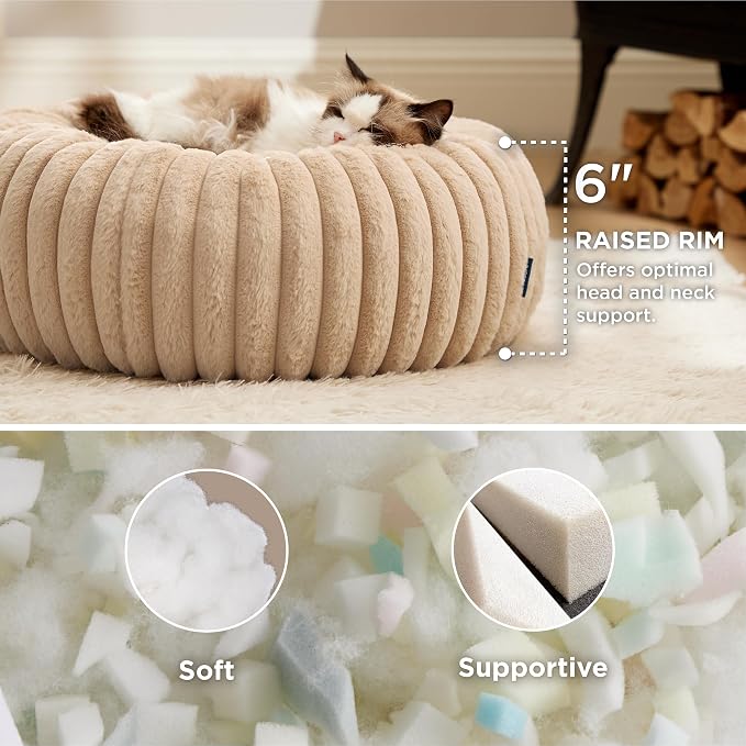 Bedsure ComfyFleece™ Cat beds for Indoor Cats - Image 2