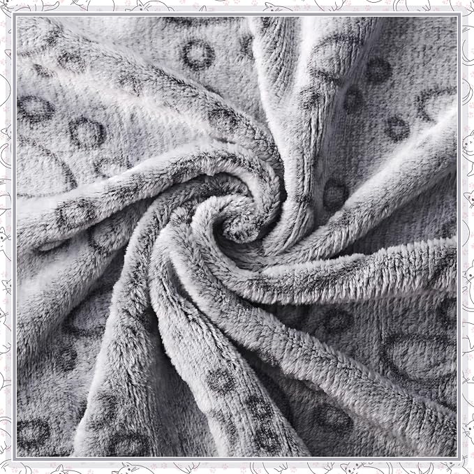 Tegeme 12 Pcs Pet Blankets Soft Fluffy Fleece Dog Cat Warm Paw Print Pattern - Image 3