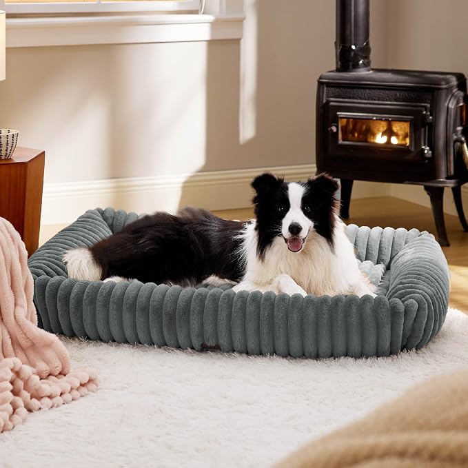 Bedsure ComfyFleece™ Cute Dog Bed by BEDSURE