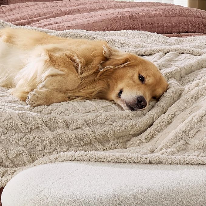 Bedsure Waterproof Dog Blankets - Image 7