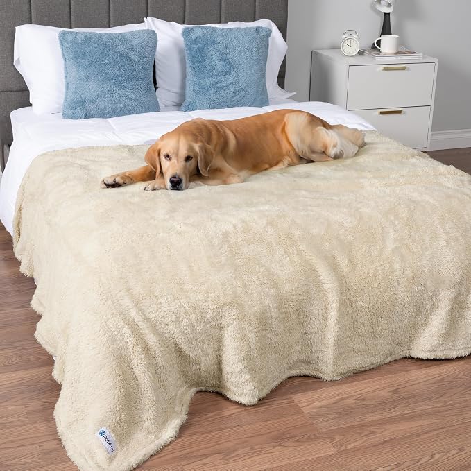 PetAmi Fluffy Waterproof Dog Blanket - Image 3